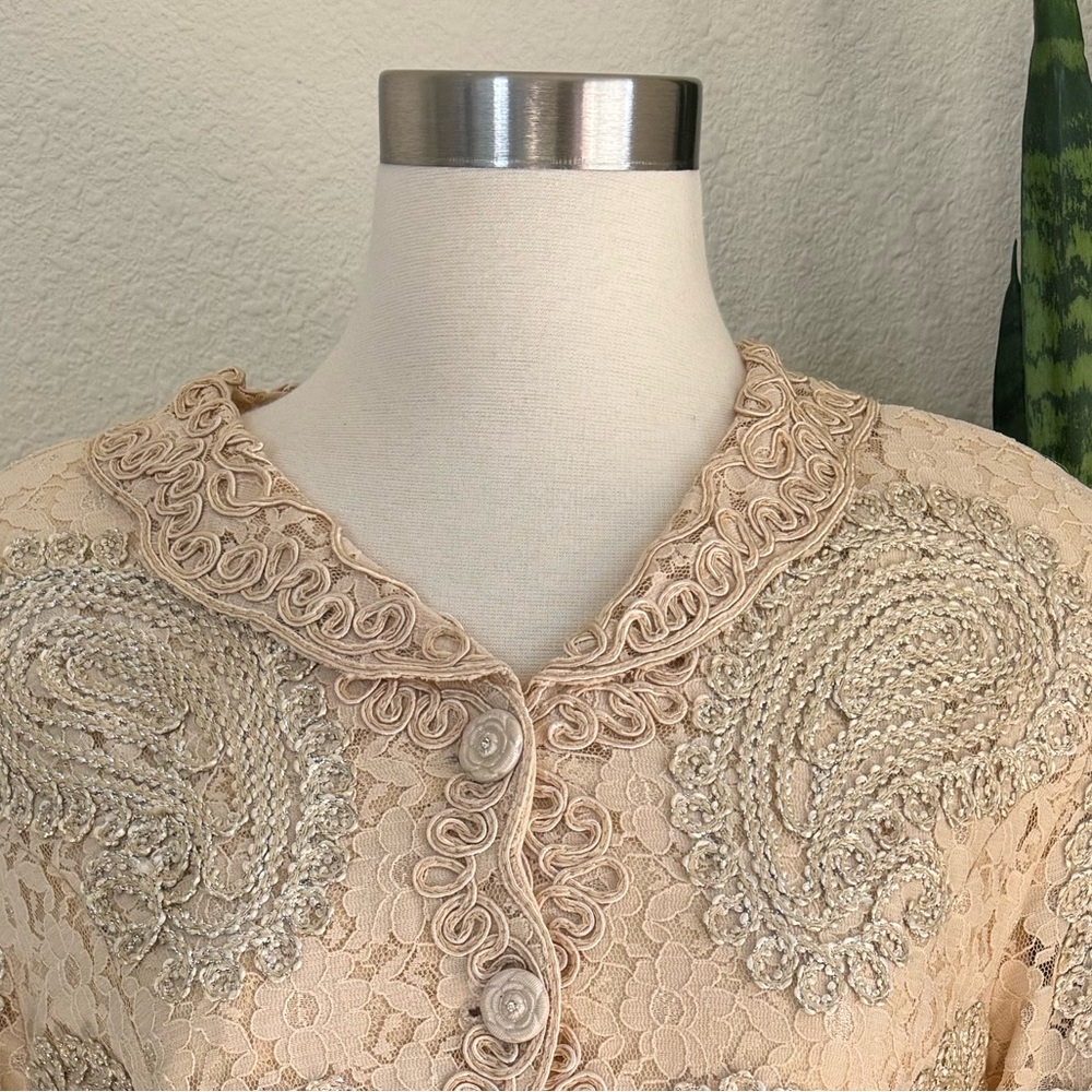 Vintage Modelia New York Metallic Lace Embroidered Top – XXL Elegant Blouse - Picture 7 of 8